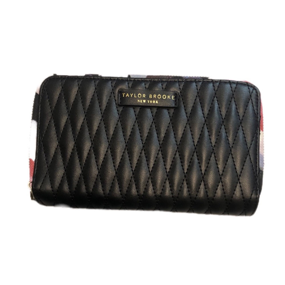 New Taylor Brooke Black Double Zipper Wallet